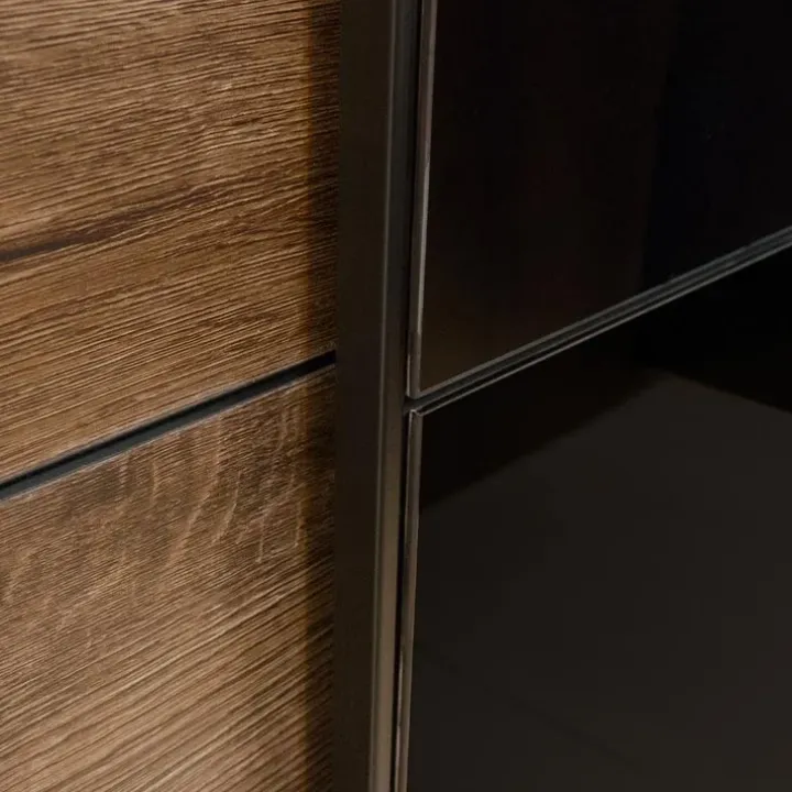 Armadio 200x210h cm 2 ante scorrevoli rovere scuro nero lucido Cortina Gihome®