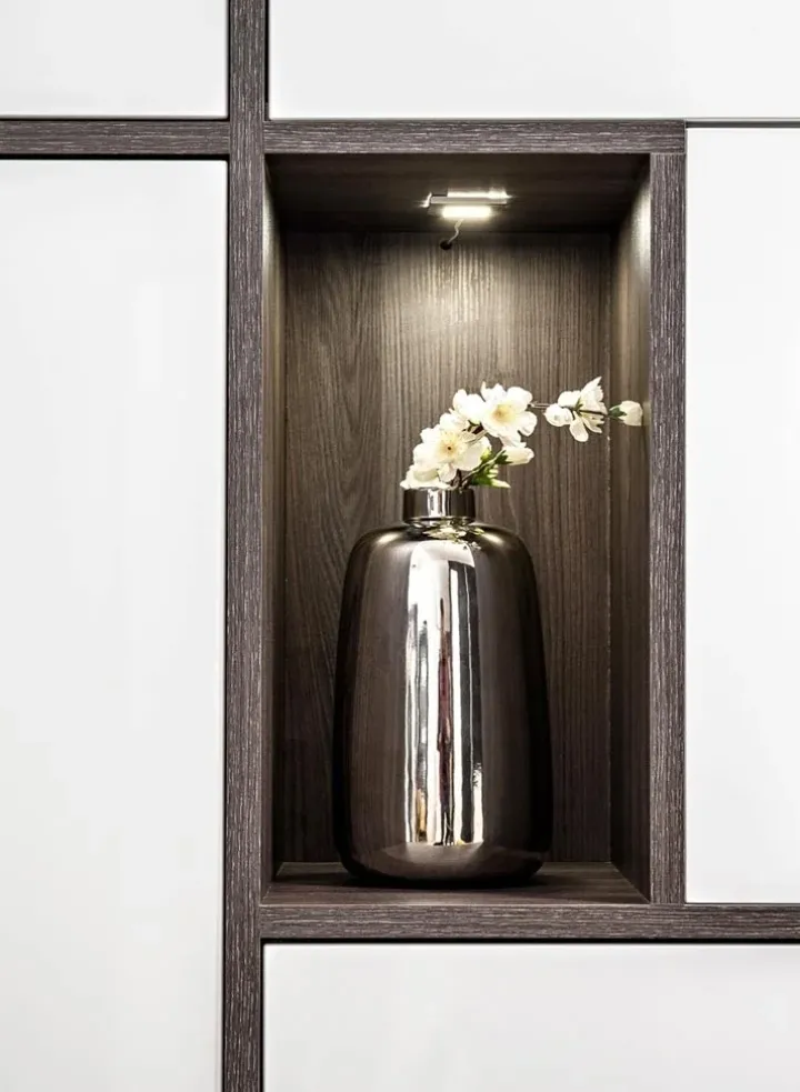 Vetrina 70x197h cm soggiorno moderno bianco opaco e lucido Mackay Gihome®